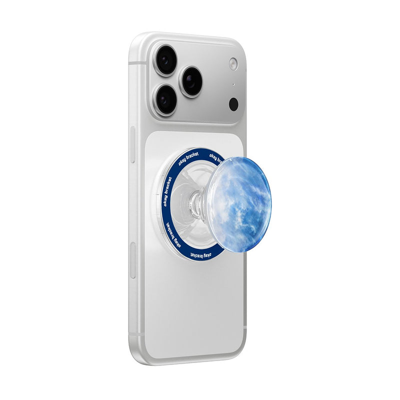 Clear Sky - MagSafe AirBag Grip